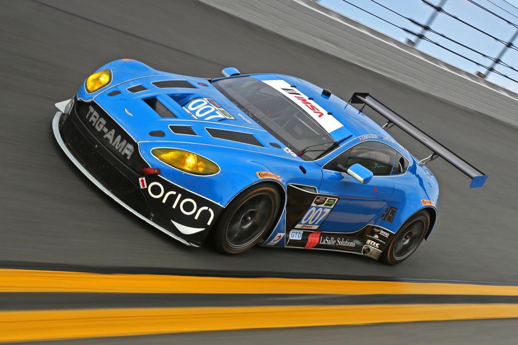 Christina Nielsens Aston Martin V12 Vantage med startnummer 007 som hun på Daytona deler med Christoffer Nygaard, Brandon Davis og den faste makker James Davison
(Foto: TRG)